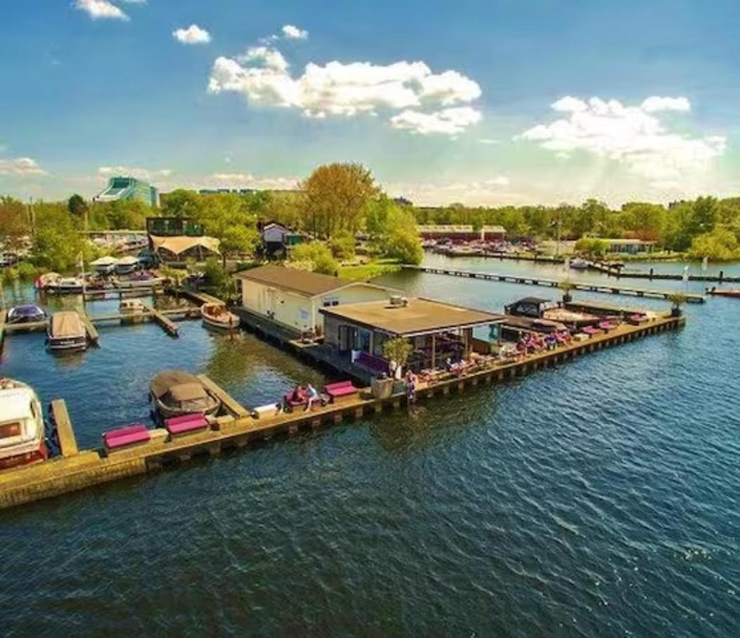 Motor Yacht Amstelle Hotel Amsterdam Ngoại thất bức ảnh